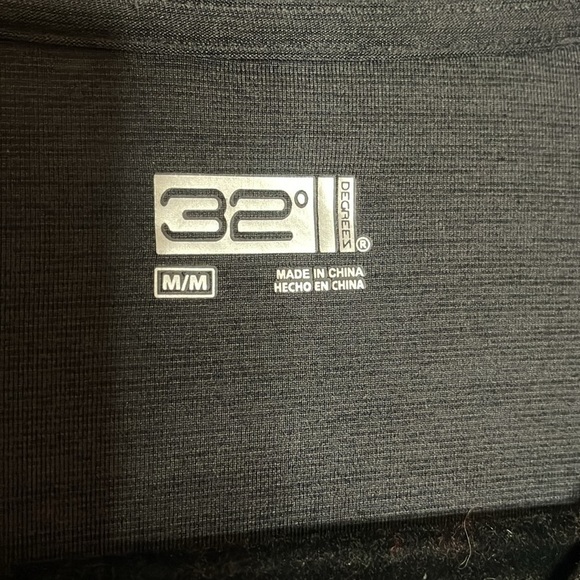 32 DEGREES GREY POLO (M) - Picture 3 of 5